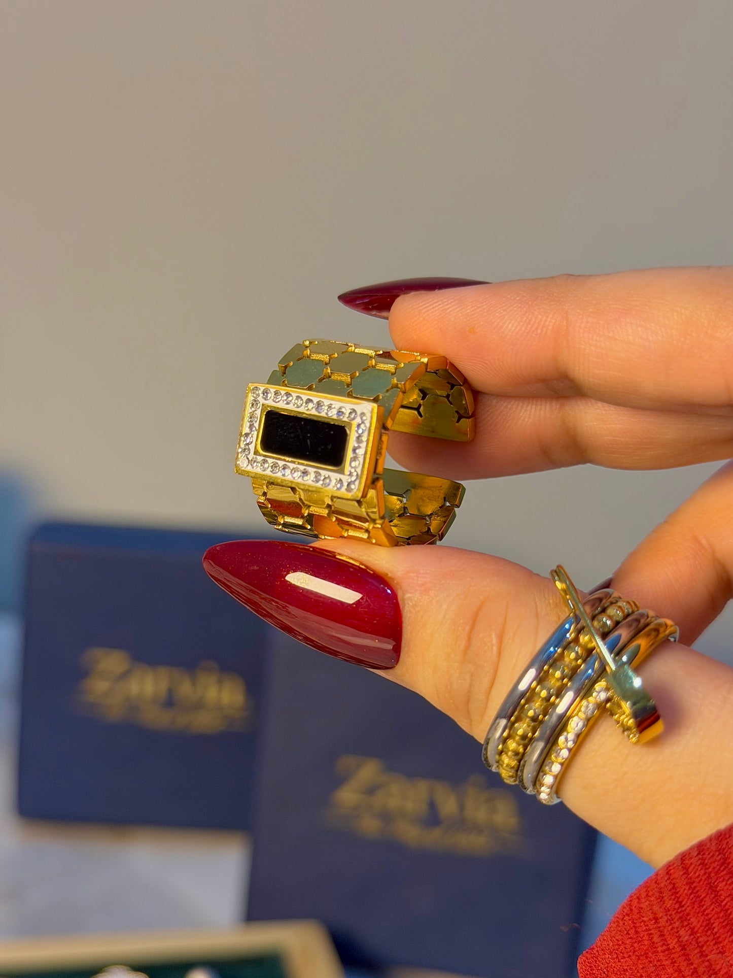 Luxe Noir Adjustable Stainless Steel Statement Ring – Gold