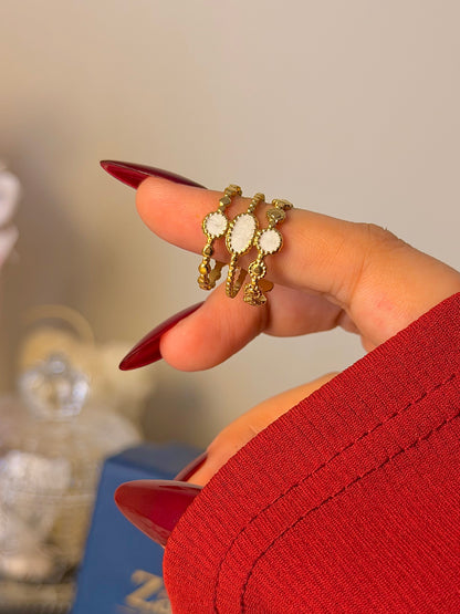 Boho Oval Stone 3 Layered Ring Stack – Gold