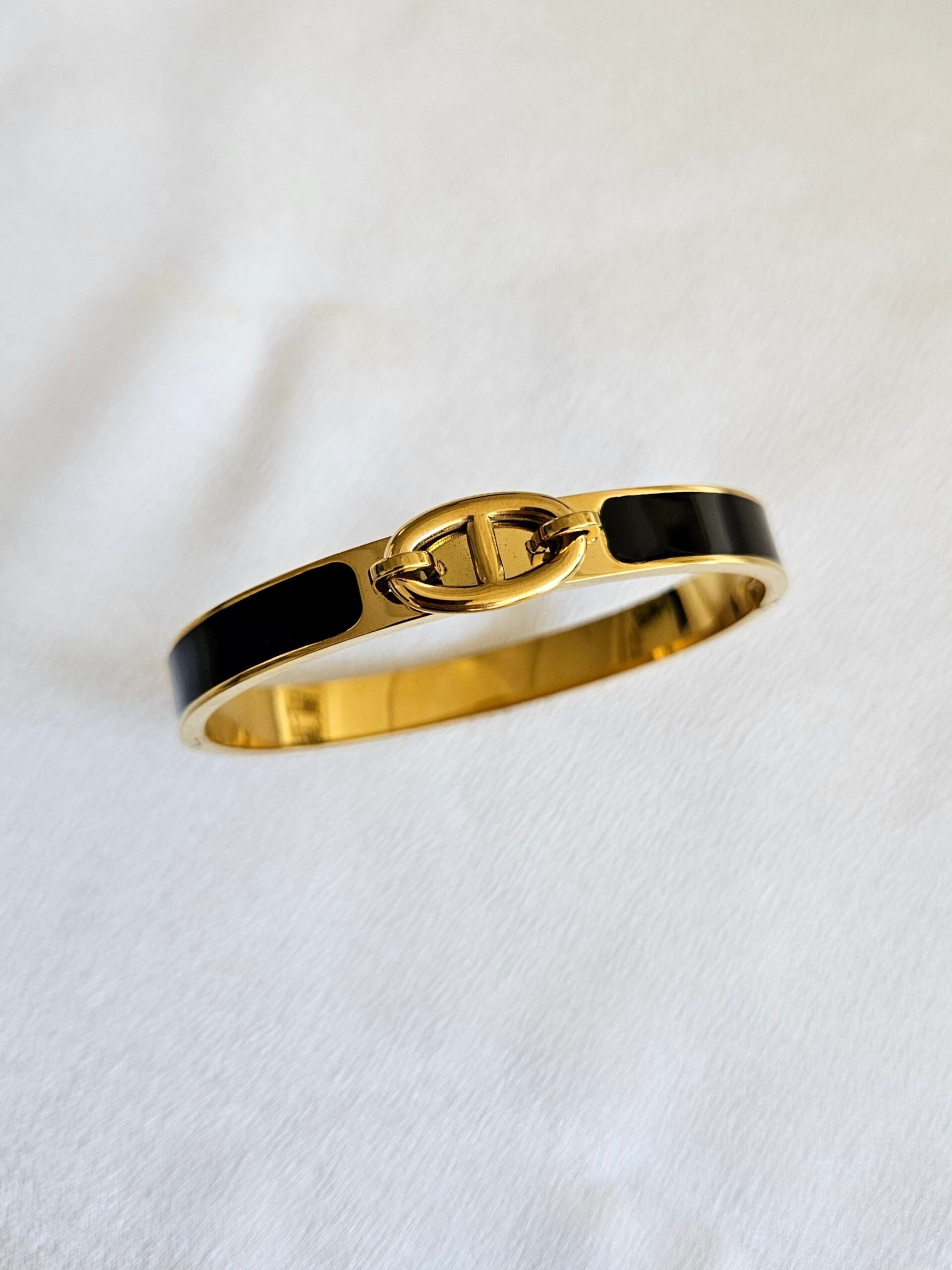 High-End Golden Statement Bangle