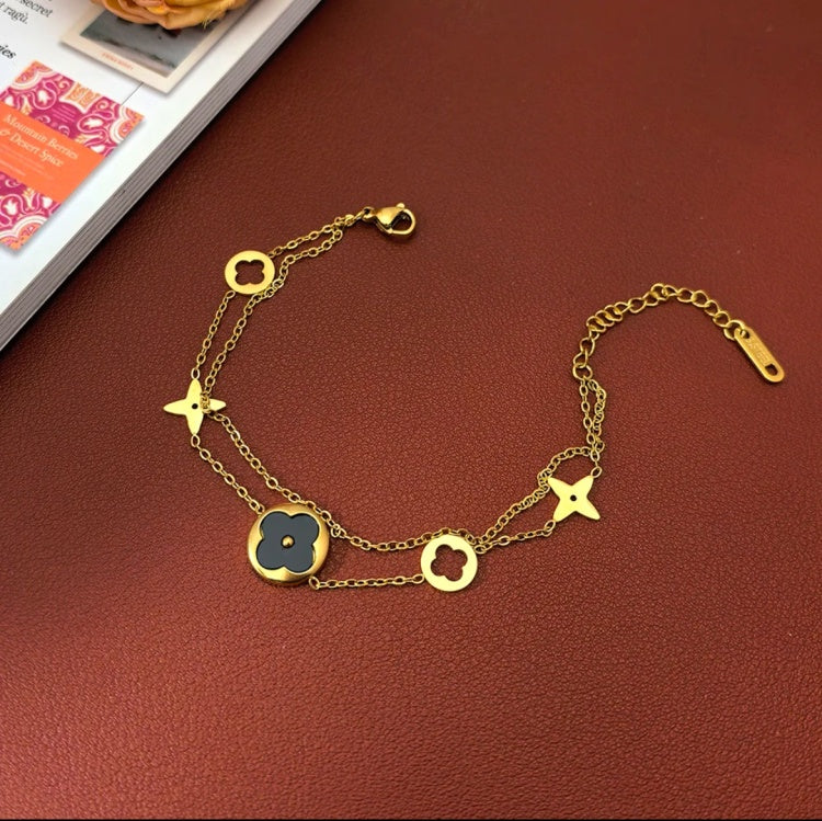 Black Clover Chain Bracelet