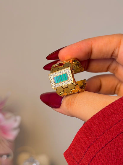 Emerald Green Rectangle Statement Ring - Gold Textured Geometric Ring