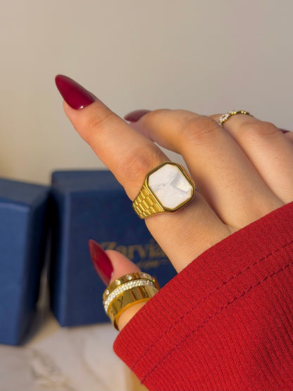 Vintage Octagon Signet Ring with White Stone – Gold