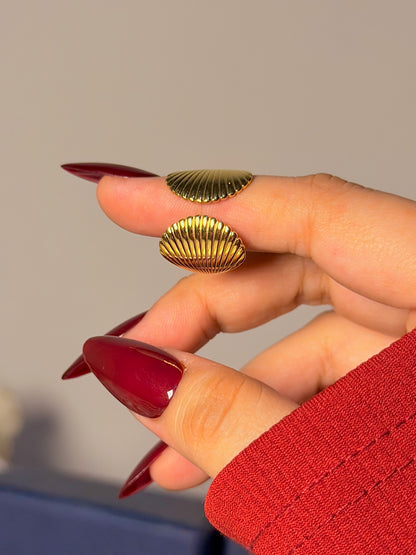 Ribbed Dome Ring - Bold Textured Design