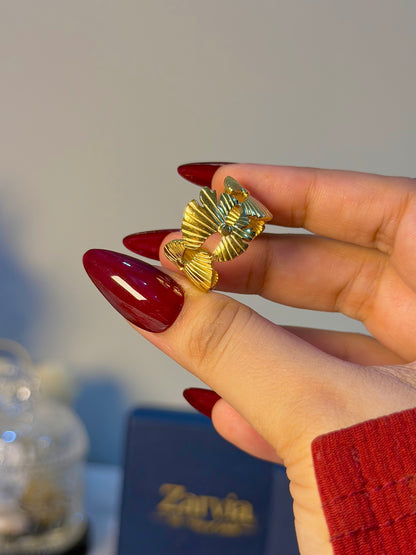 Chunky Floral Petal Open Ring – Gold