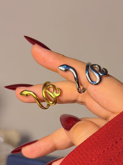 Sleek Snake Ring - Statement Design