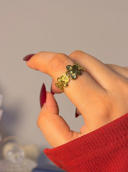 Dainty Floral Band Ring - Blossom Inspired Everyday Stackable Ring