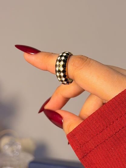 Retro Checker Ring - Trendy Geometric Band