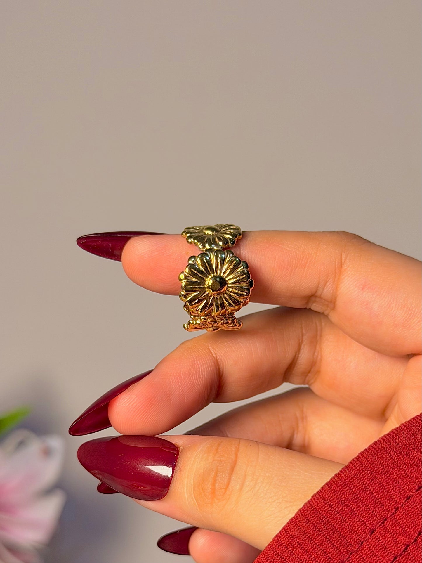 Vintage Daisy Wrap Ring - Adjustable Floral Bloom Open Band