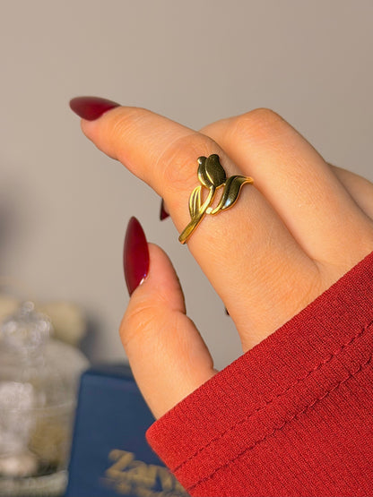 Tulip Flower Ring - Botanical Wrap Design