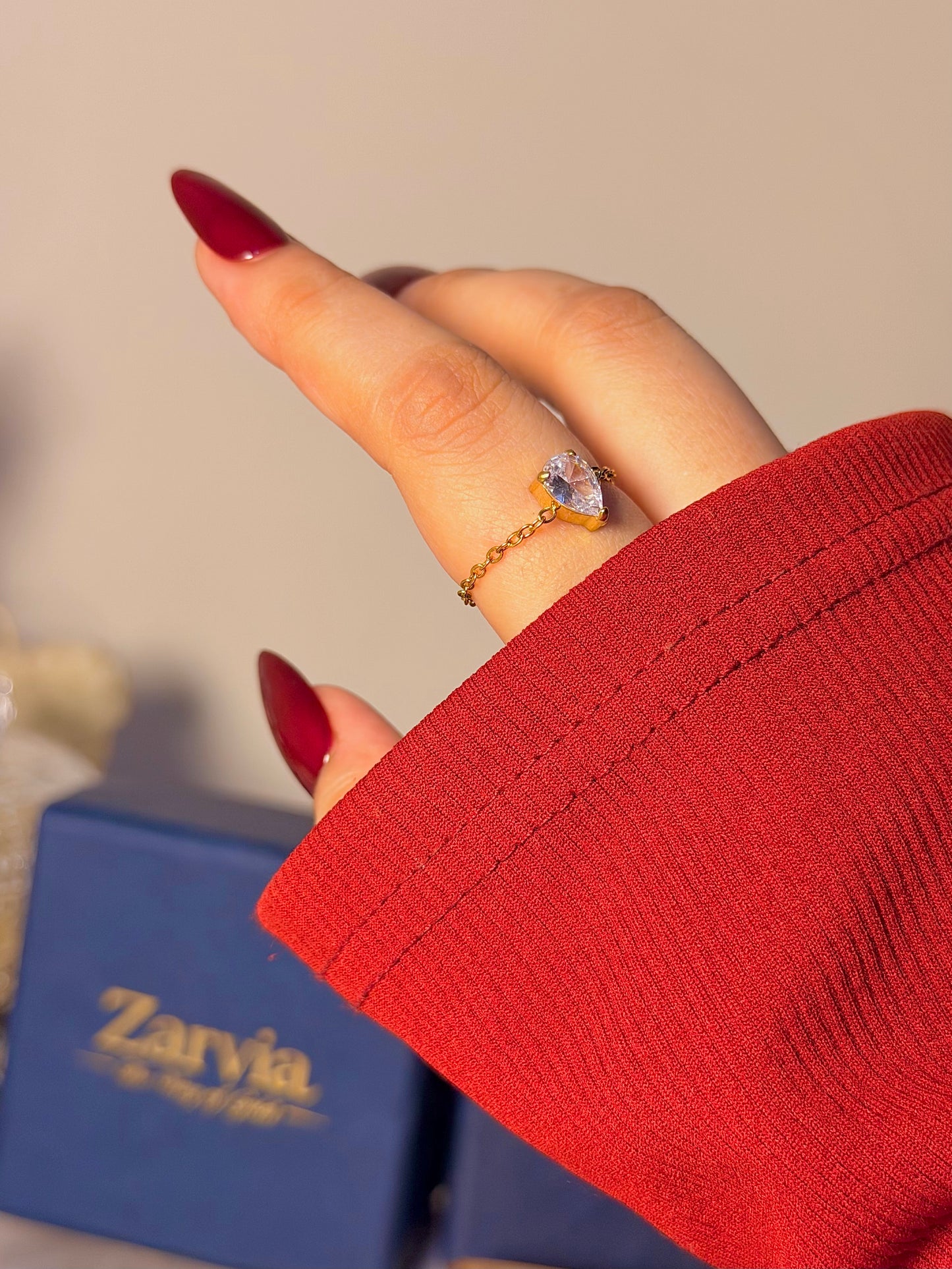 Chain Solitaire Ring - Dainty Minimalist Adjustable Ring