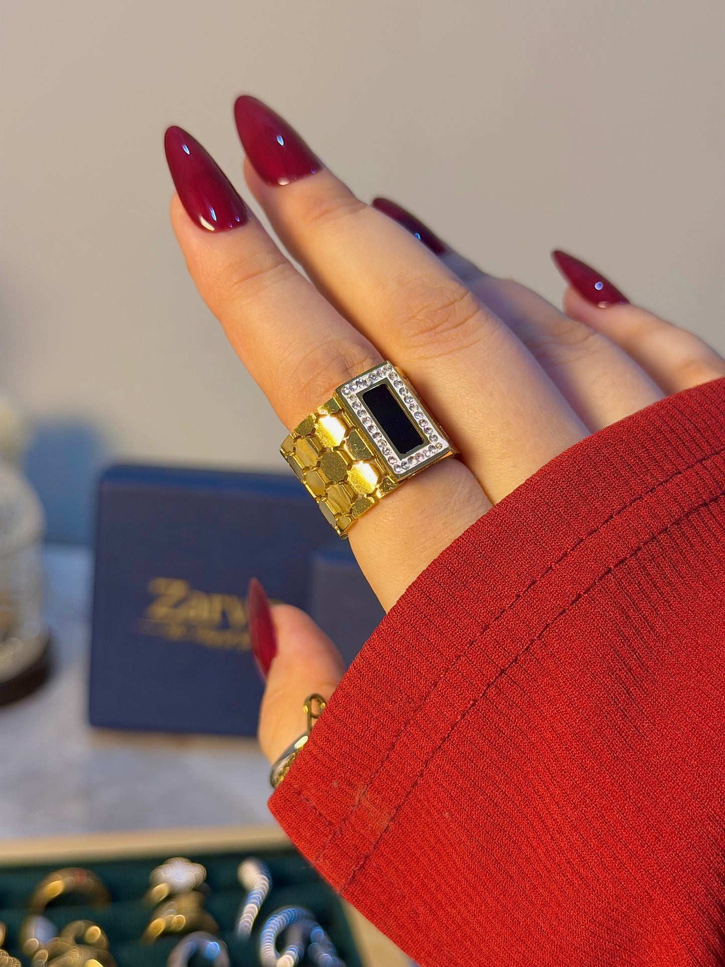 Luxe Noir Adjustable Stainless Steel Statement Ring – Gold