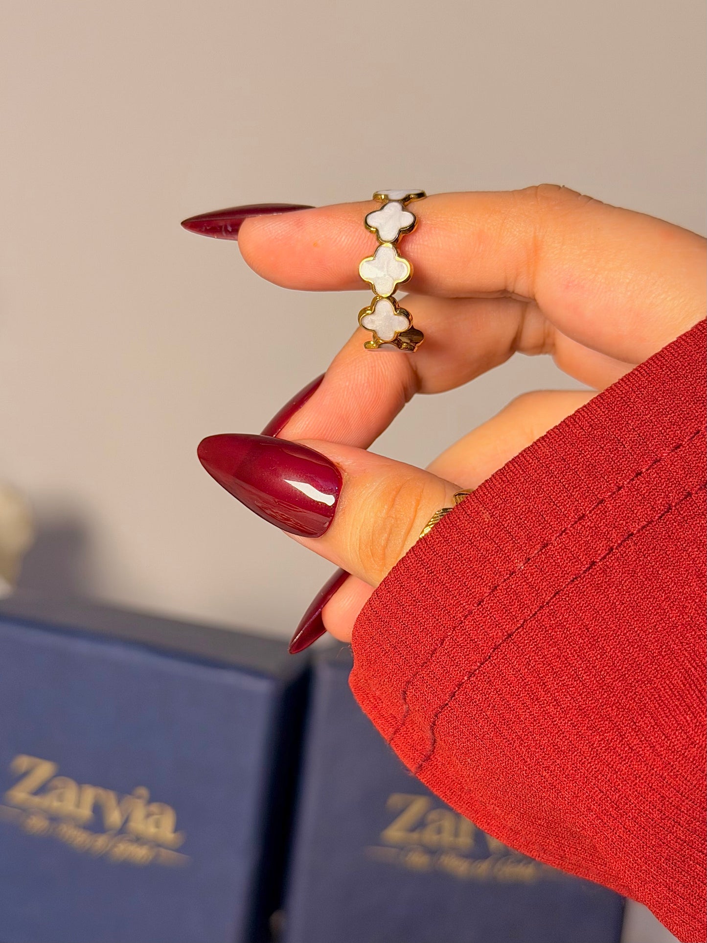 Clover Charm Band Ring - Minimal Luxe Everyday Stackable Ring