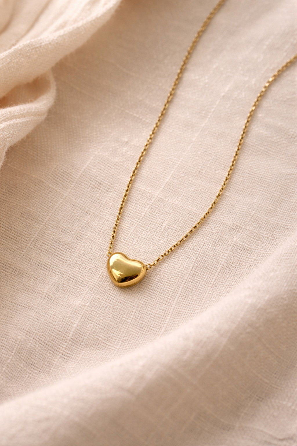 Minimal Golden Metal Heart Necklace