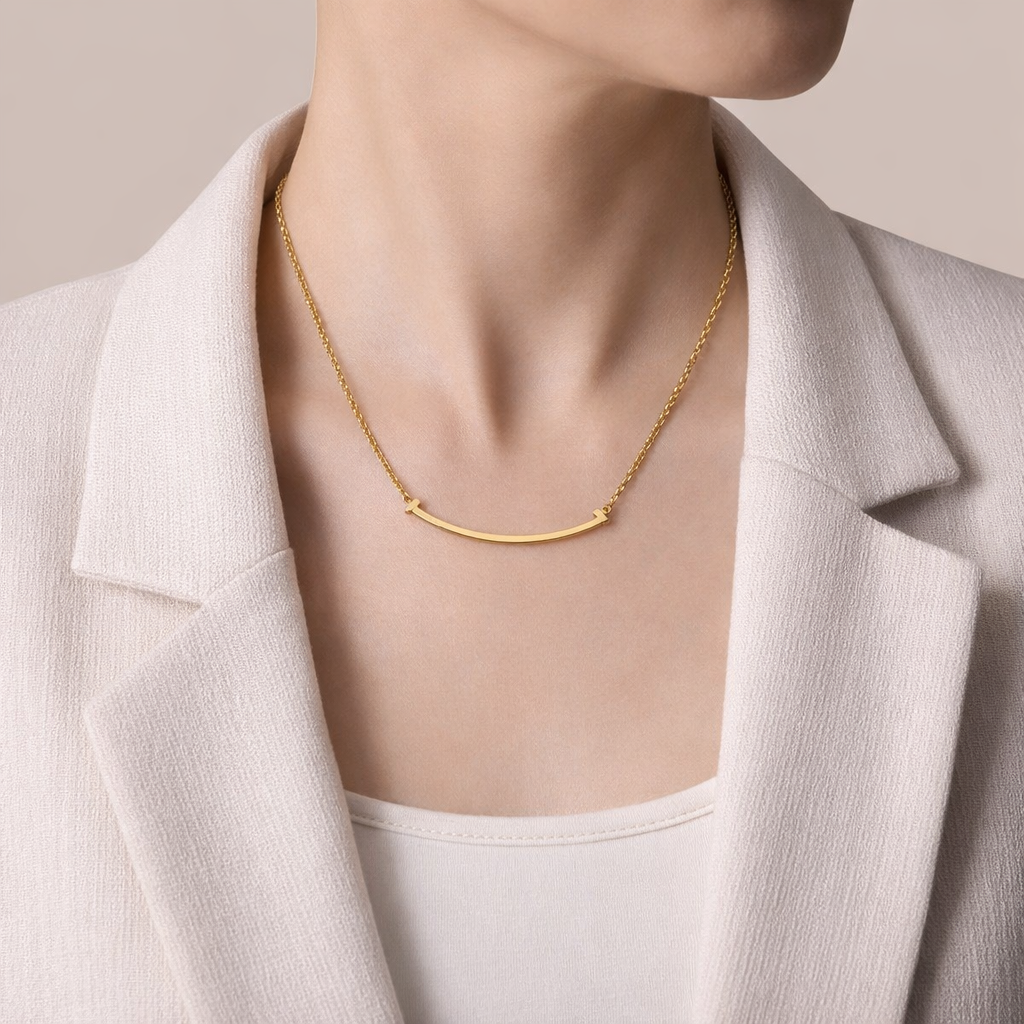 Sleek Metal Bar Necklace in Gold Finish