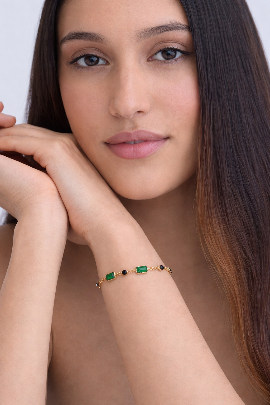 Emerald Bracelet With Link Chain