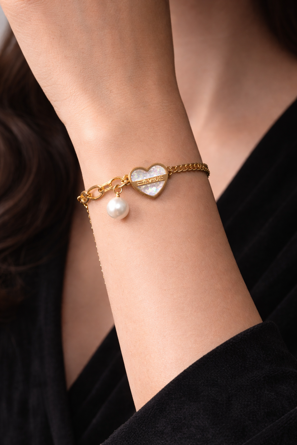 Gold Heart Charm Bracelet with Pearl and 'I ♥ YOU' Engraving