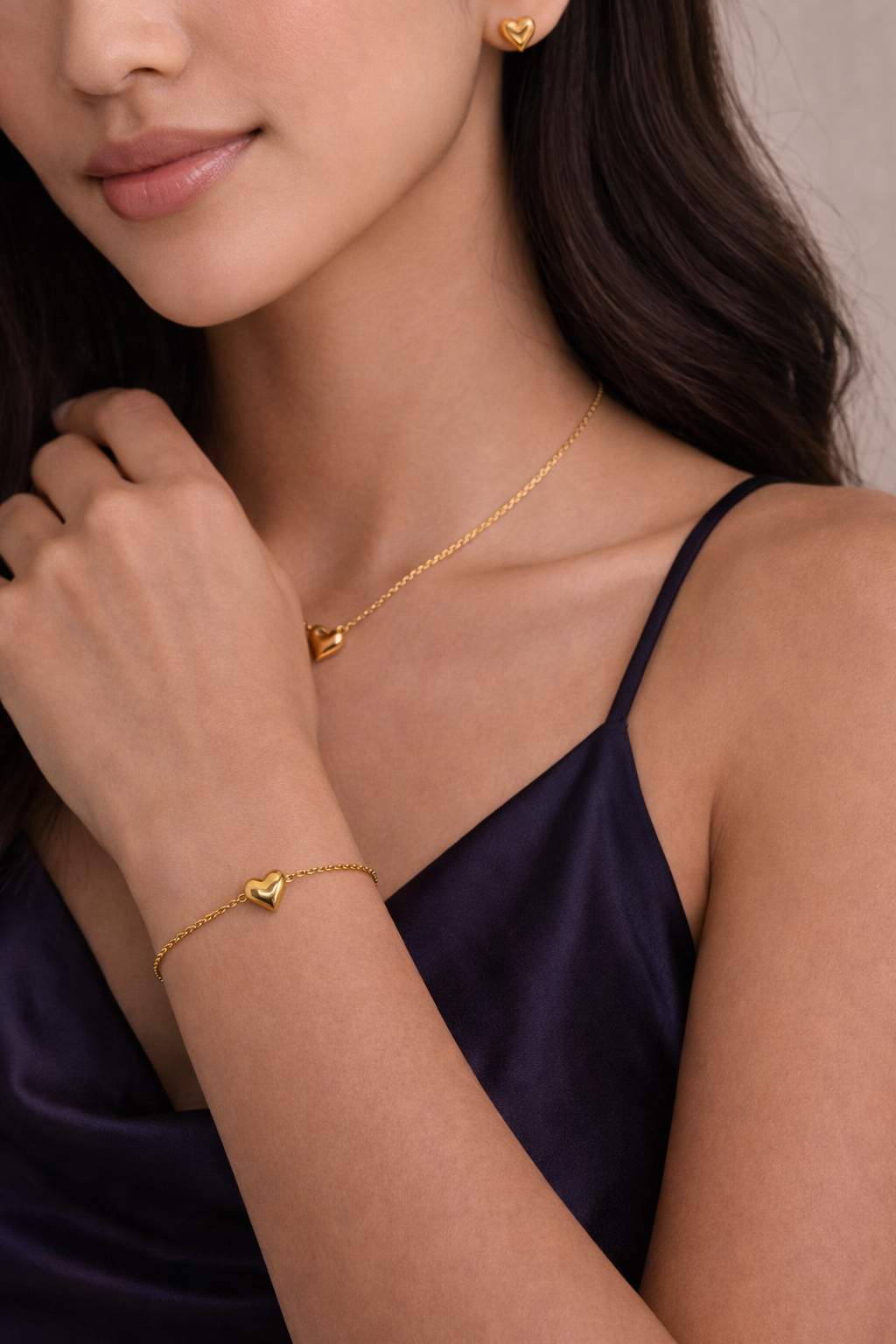 Metal Heart Chain Jewellery Set – Necklace, Bracelet & Ear Studs