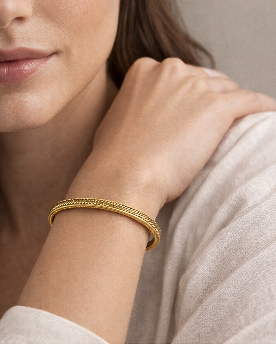 Sleek Golden Cuff Bracelet – Stainless Steel