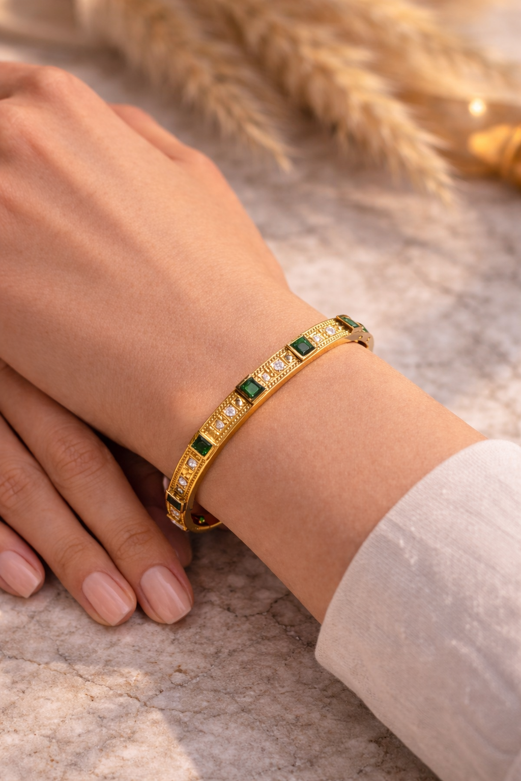 Elegant Gold Bangle with Sparkling Green Crystals – Luxe Stainless Steel