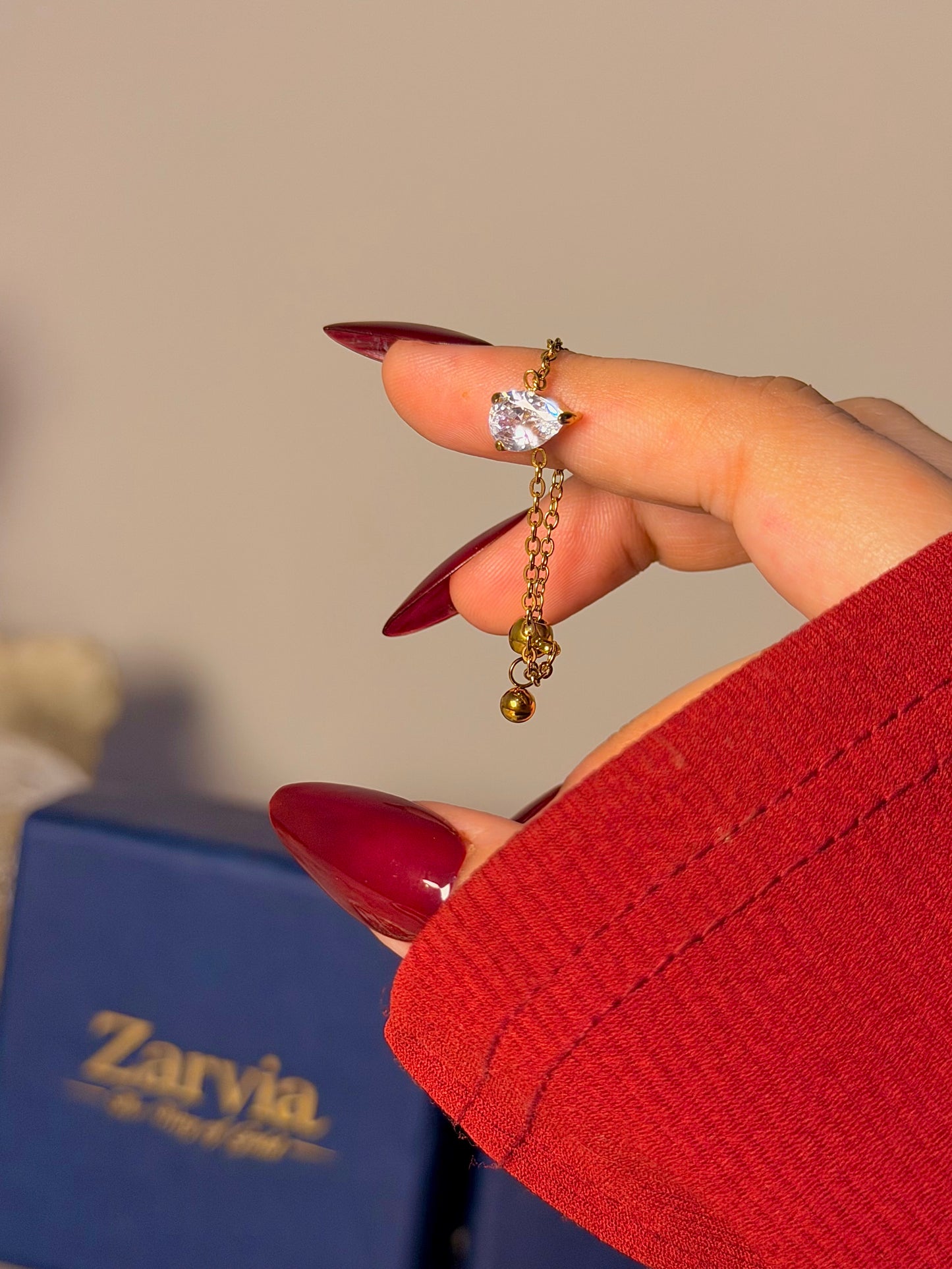 Chain Solitaire Ring - Dainty Minimalist Adjustable Ring
