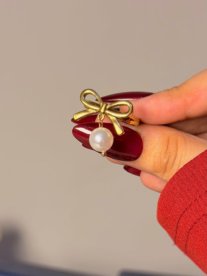 Bow Charm Ring - Pearl Drop Accent