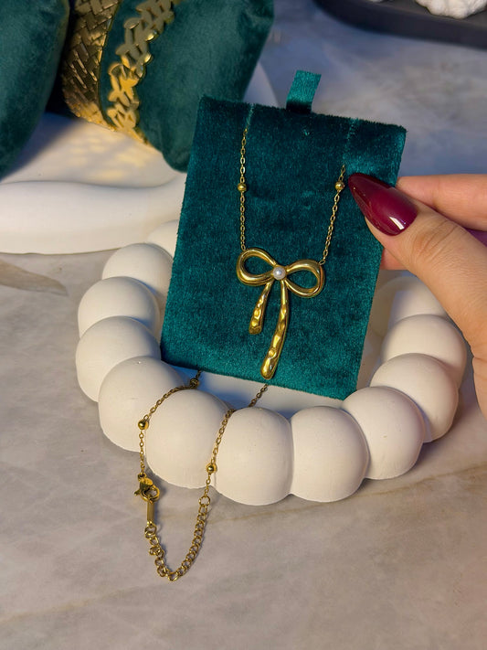 Delicate Gold-Tone Bow Necklace