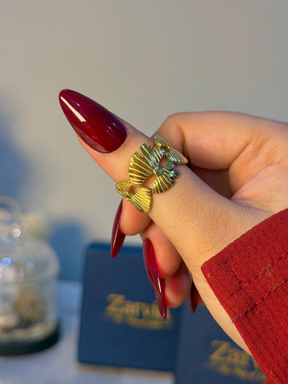 Chunky Floral Petal Open Ring – Gold