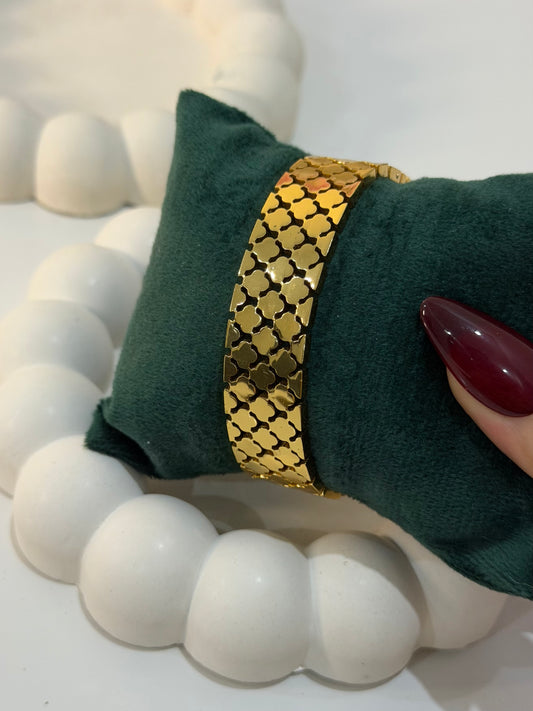 Premium Gold Woven Bangle