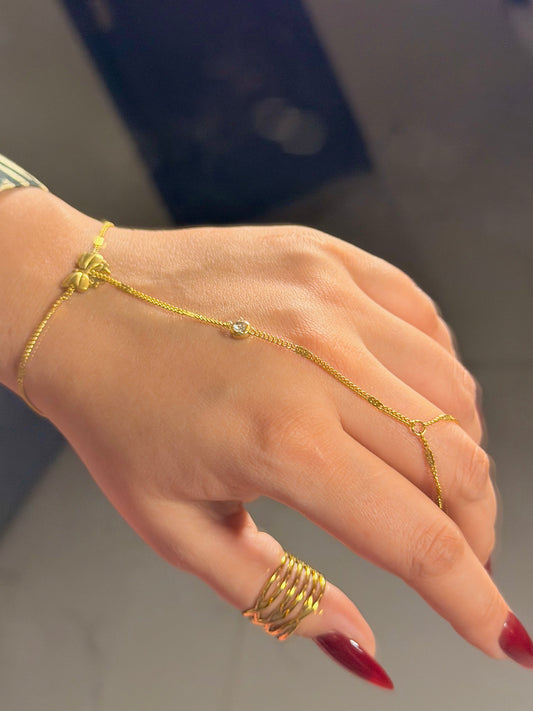 Luxe Knot Hand Chain Bracelet