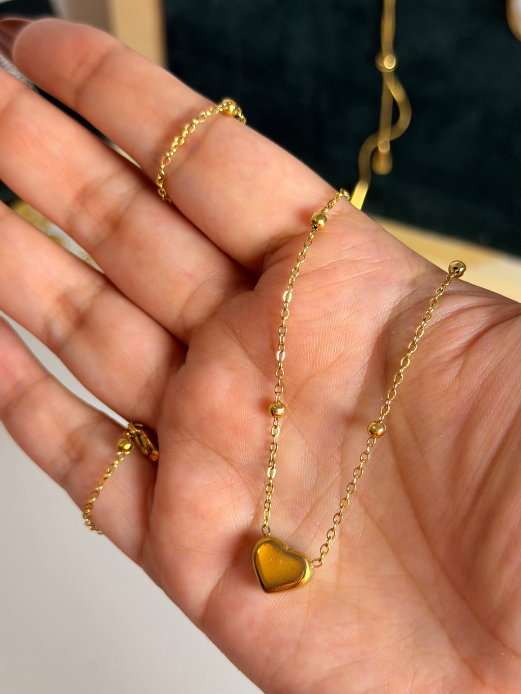 Minimal Gold Heart Necklace
