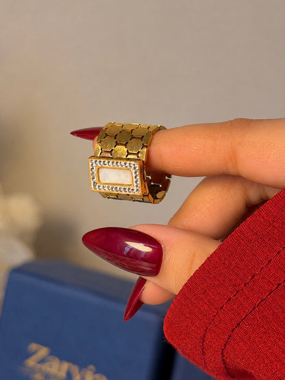 Geometric Mother of Pearl Cocktail Ring – Gold