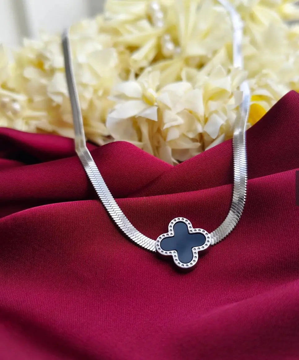 Black Clover Snake Chain Bracelet