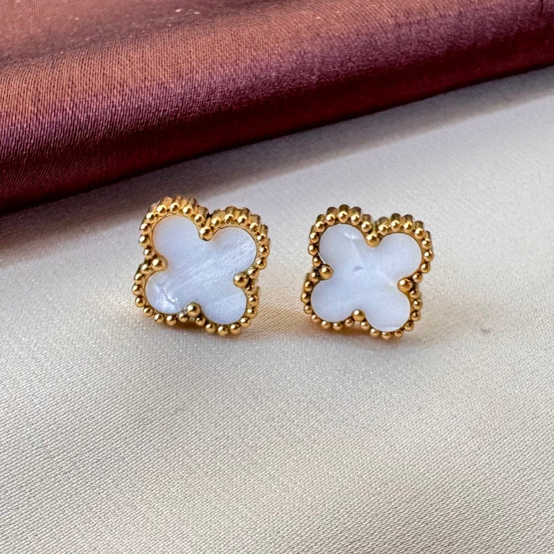 Pearl Clover Studs Earrings