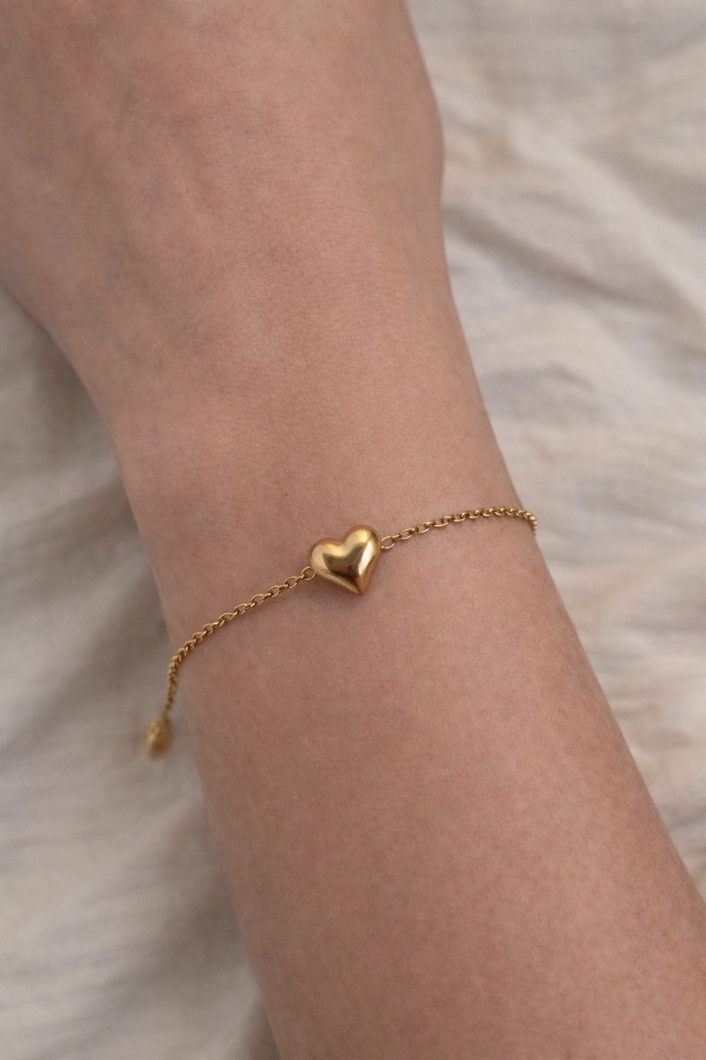 Metal Heart Chain Jewellery Set – Necklace, Bracelet & Ear Studs