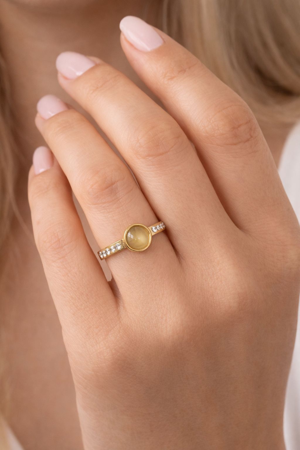 Crystal Ring with Rhinestone