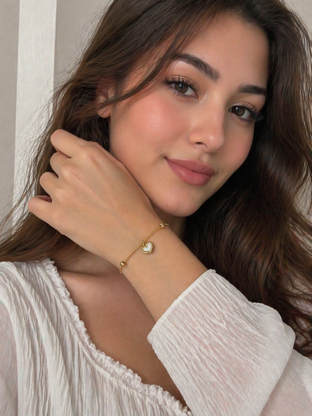 Minimal Heart Beaded Chain Bracelet