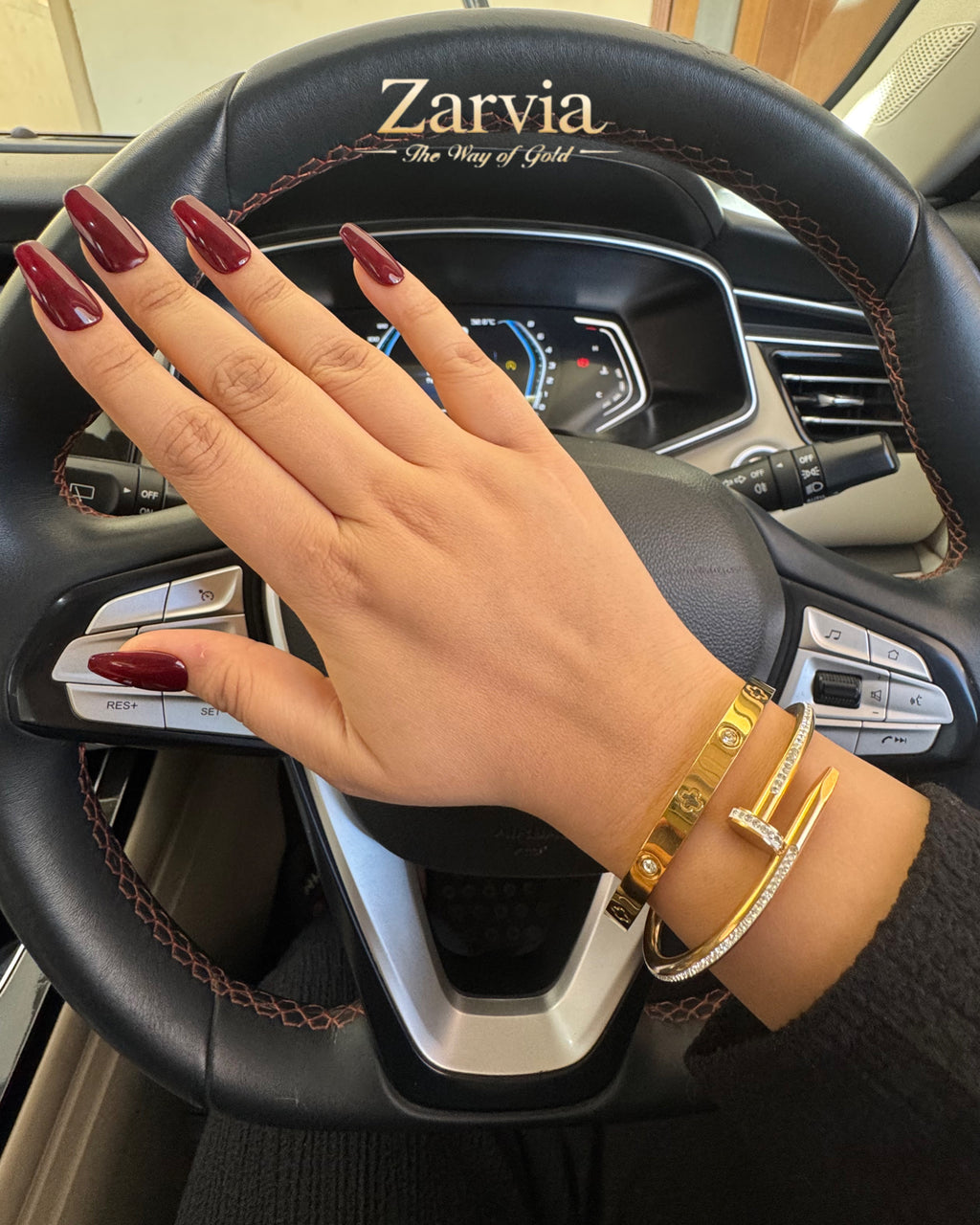 Nail Bangle Duo – Everyday Luxury