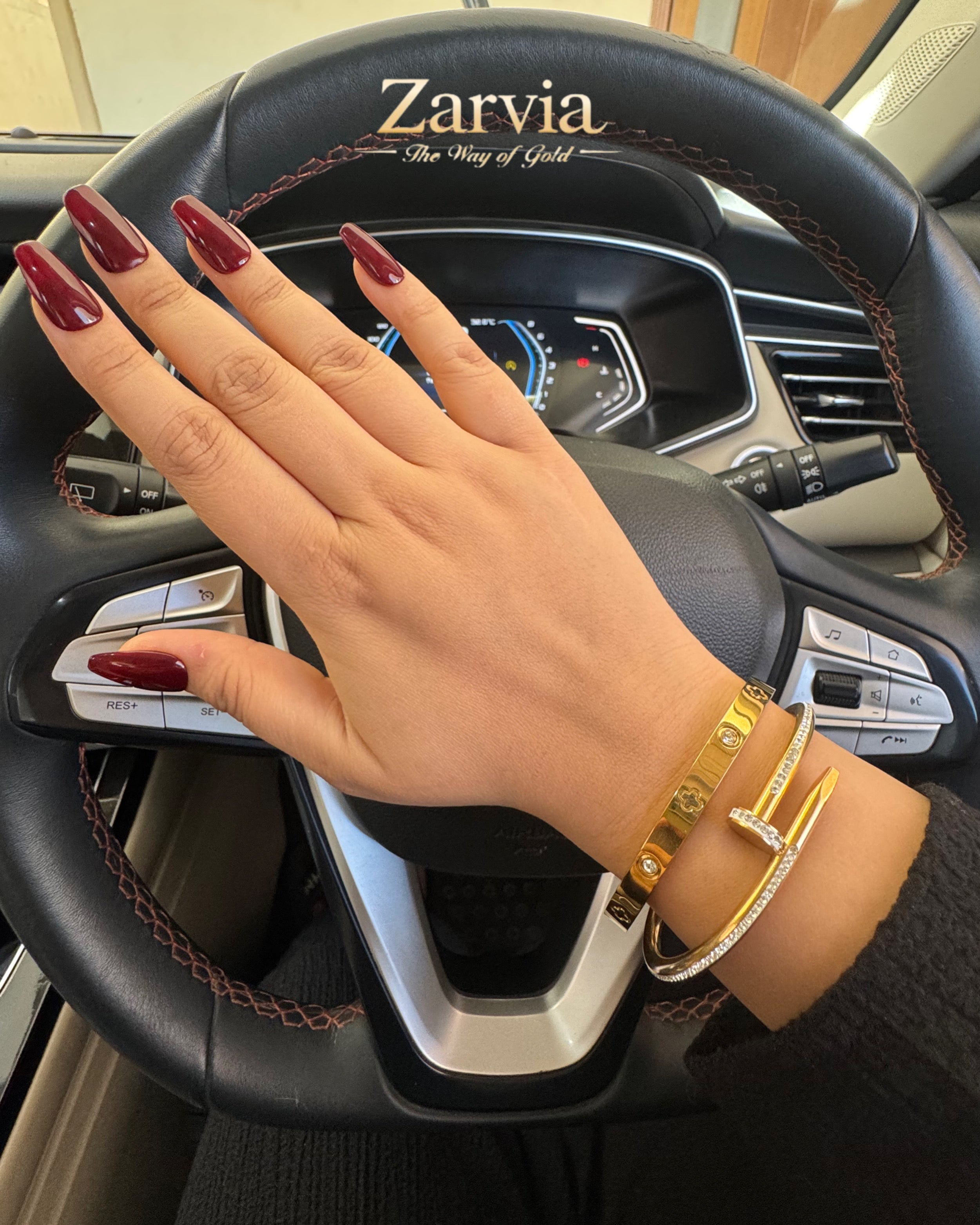 Nail Bangle Duo – Everyday Luxury