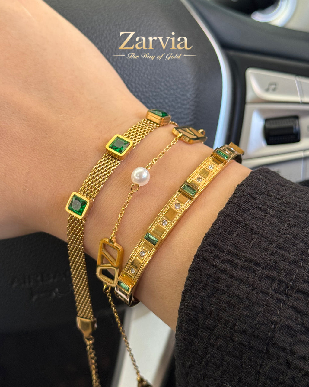 Exquisite Green & Gold Bracelet Collection