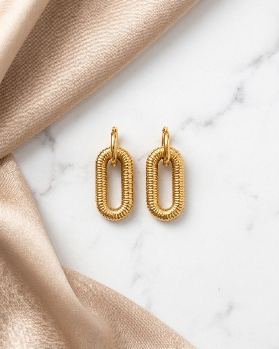 Textured Gold Drop Earrings – Chic Modern Design
