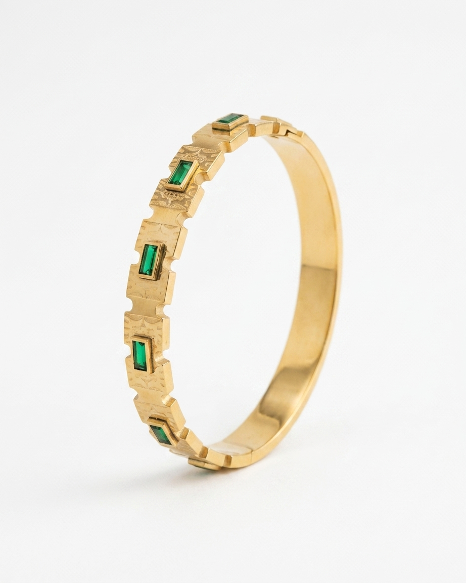 Chic Gold Bracelet with Emerald Tone Stones