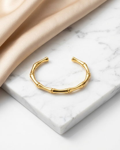 Bamboo Style Gold Bracelet – Elegant Minimal Bangle