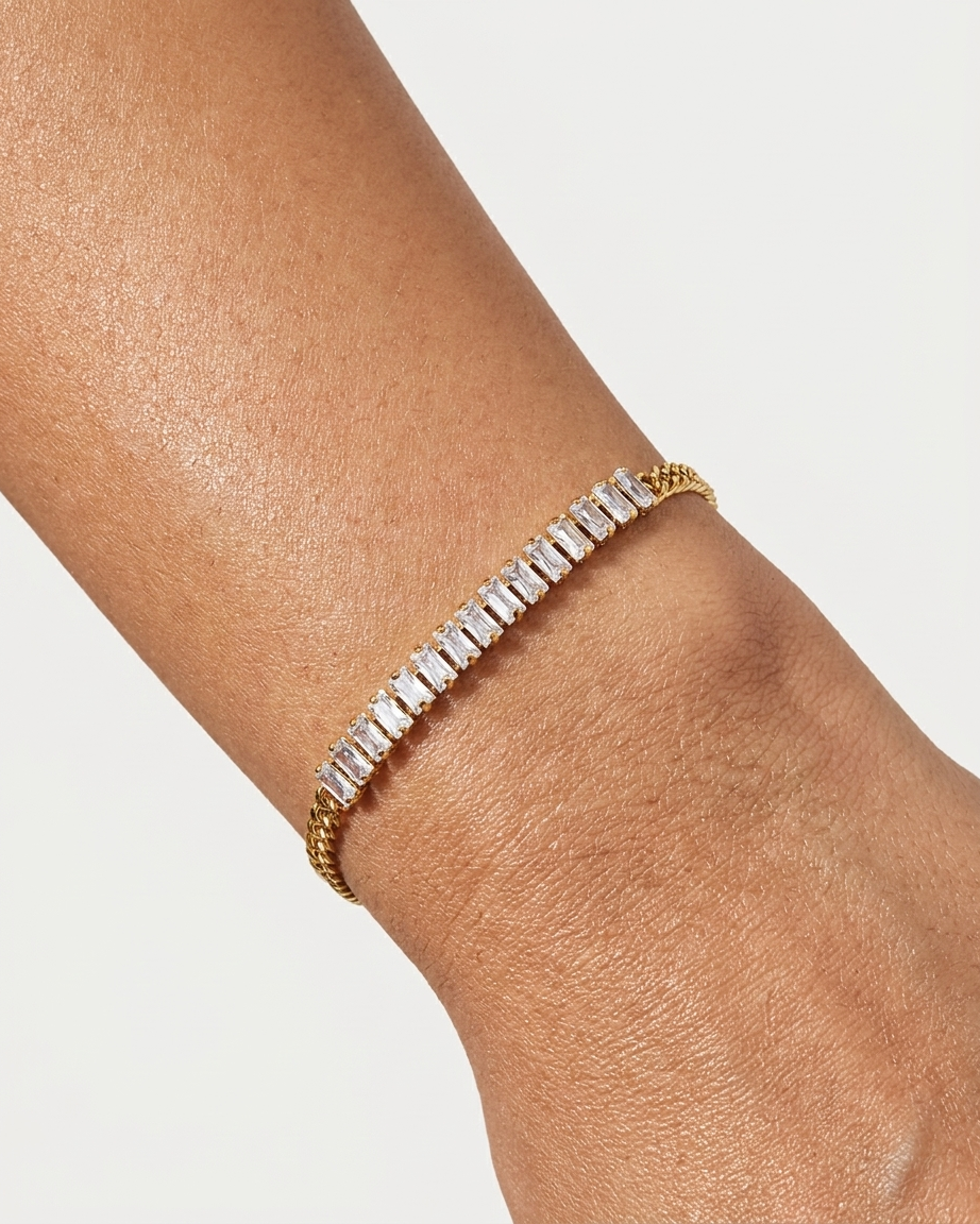 Elegant Gold & Crystal Chain Bracelet