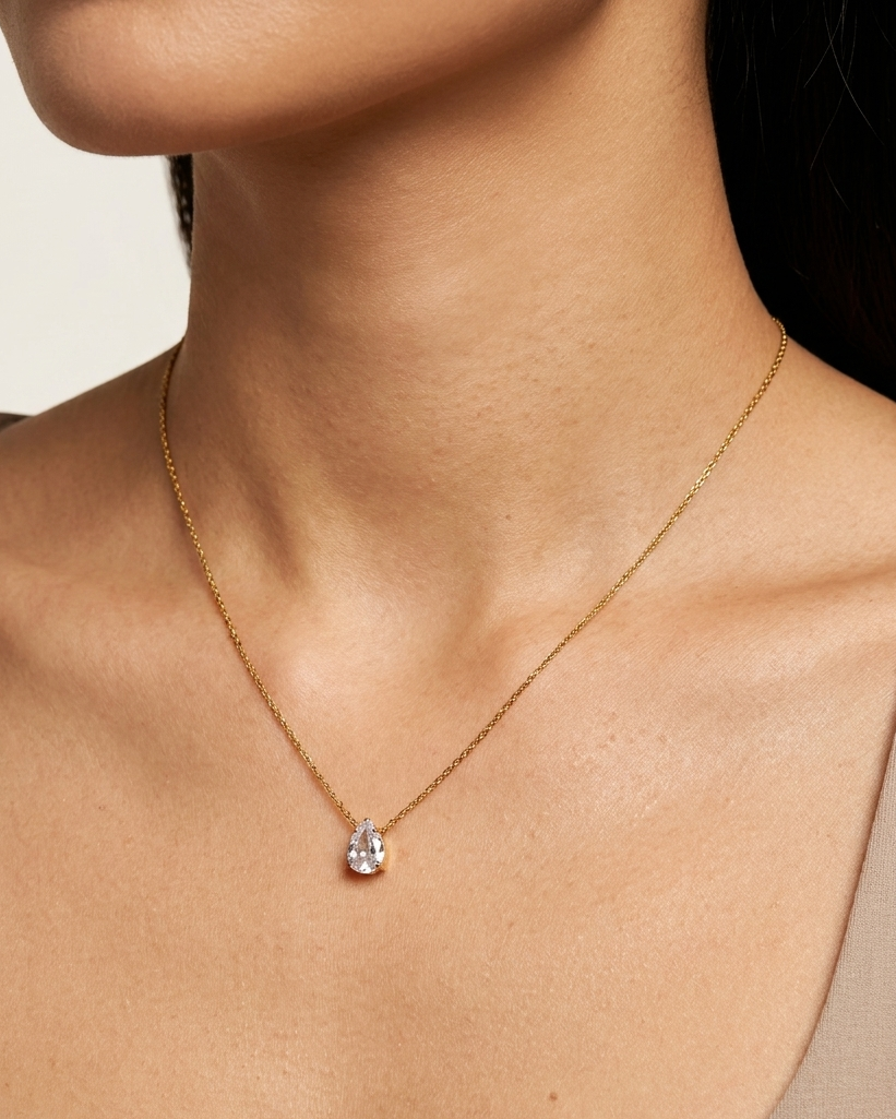 Elegant Teardrop Crystal Pendant Necklace