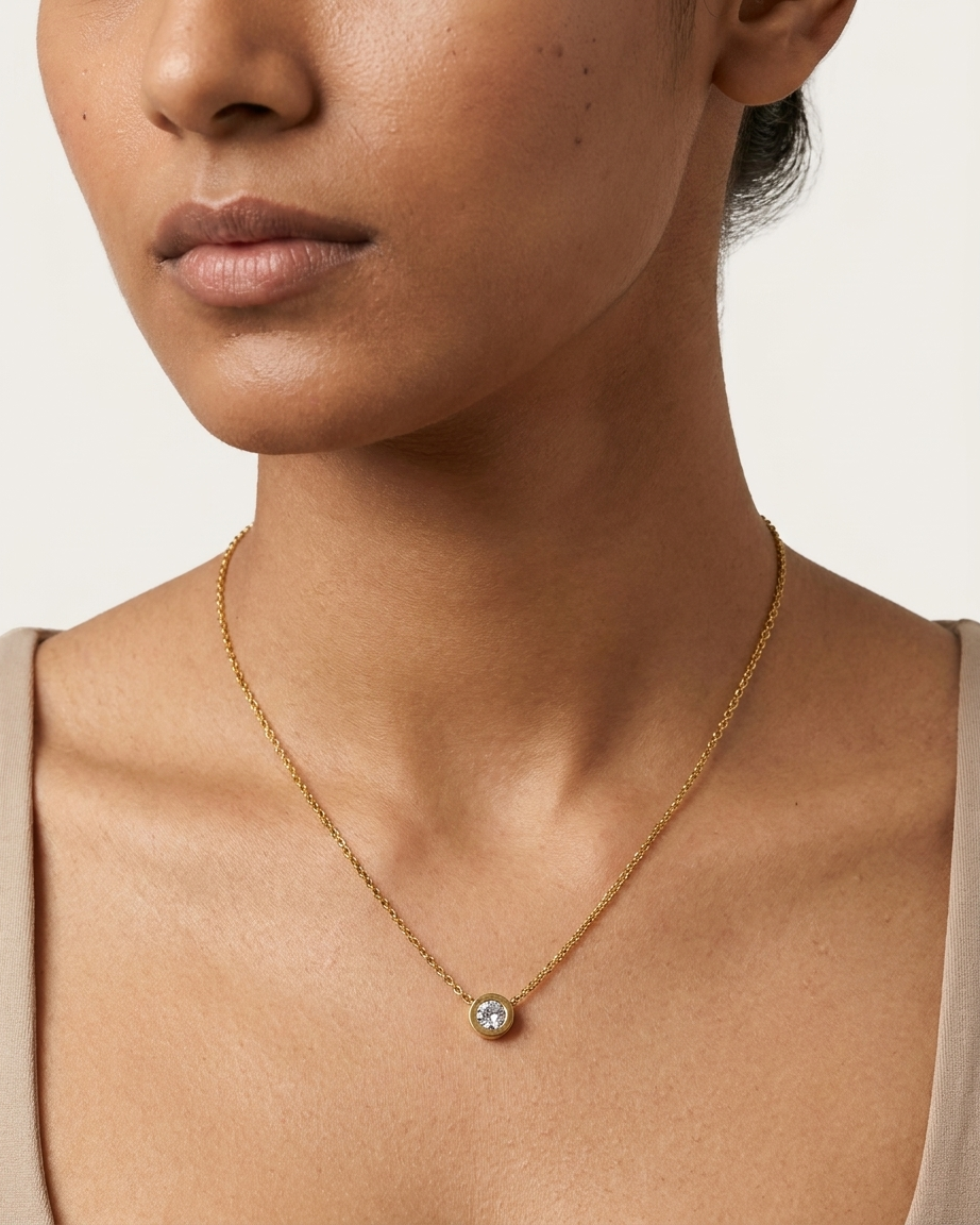 Minimal Gold Crystal Pendant Necklace